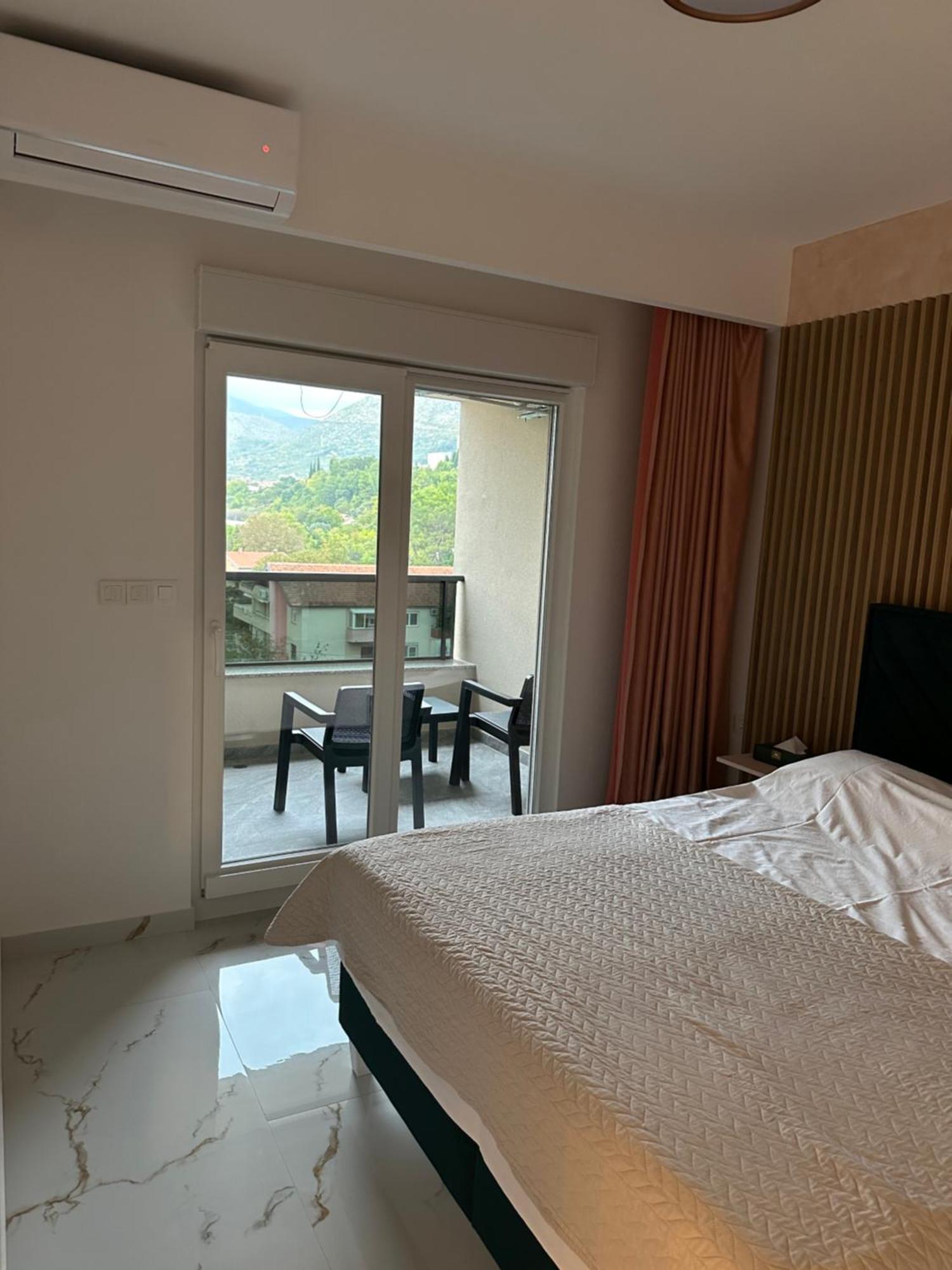 Mia Gi Luxury + Garage Apartment Mostar Luaran gambar